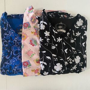 DICKIES & MAXIM (3) Women’s Medical Uniforms Size L